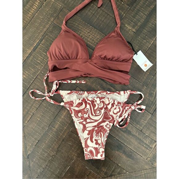 Target Brands Brown and White Cheeky Bikini Size Small New - Picture 1 of 3